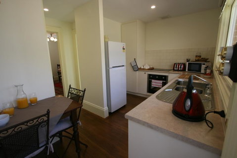 Annies Garden Cottage - Nambucca Heads Accommodation 1