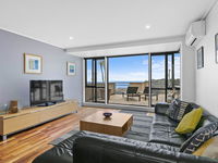 APARTMENT 10 PACIFIC APARTMENTS - FREE WIFI