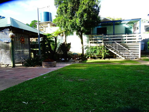 Apurla Island Retreat - Nambucca Heads Accommodation 0
