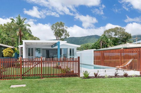 Arlington Beach House - Nambucca Heads Accommodation 1