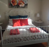 Art Deco Cottage - Nambucca Heads Accommodation