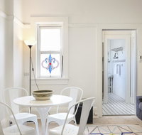 Art Deco Oasis Minutes From the City - Nambucca Heads Accommodation