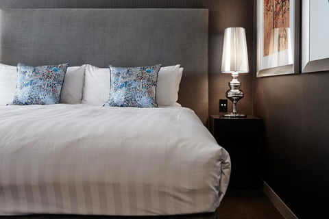 Art Series - The Olsen - Nambucca Heads Accommodation 1