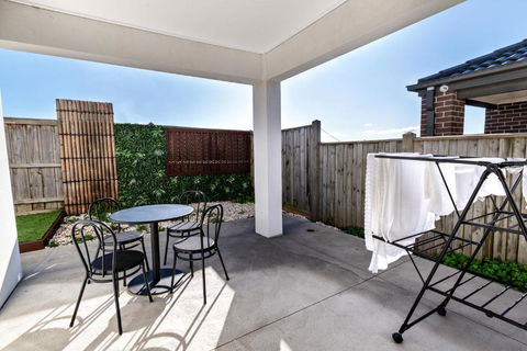 Luxury Home Away From Home - Nambucca Heads Accommodation 1