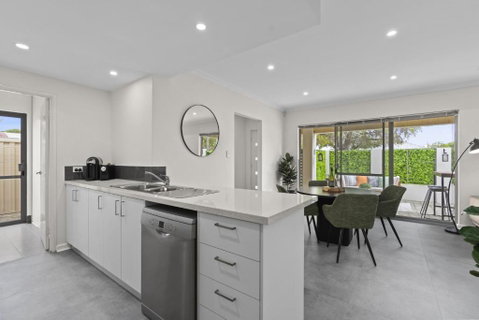 Luxury On Lewes - Nambucca Heads Accommodation 1