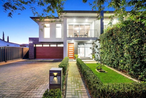 Luxury On City Fringe In Klemzig By Elegant Stays - Nambucca Heads Accommodation 0