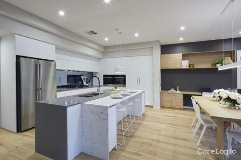 Luxury Bedrooms In A Resort Style Home - Nambucca Heads Accommodation 3