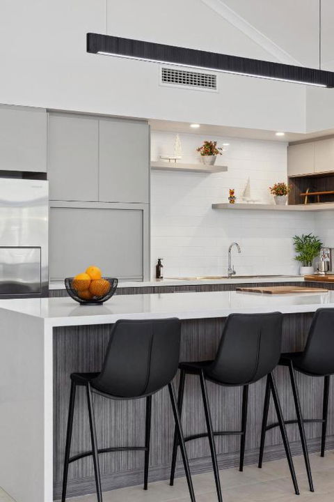 Luxury Riverside Escape With Private Jetty On The Murray River - Nambucca Heads Accommodation 3