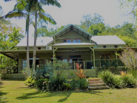 Magnolia Cottage - Nambucca Heads Accommodation 0