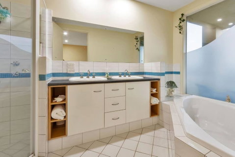 Marina House Next To Beach - Nambucca Heads Accommodation 3