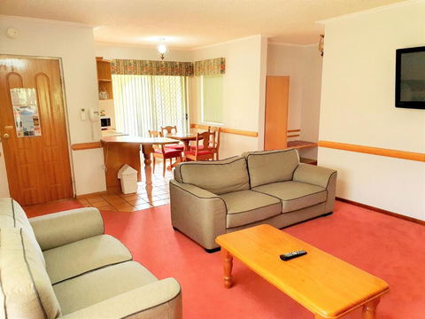 McNevins Warwick Motel - Nambucca Heads Accommodation 3