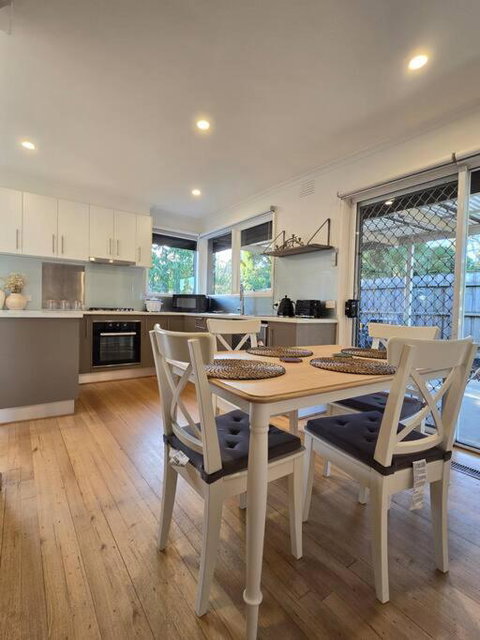 Meadow View Cottage - Nambucca Heads Accommodation 2