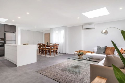 Modern Balmain Abode - Nambucca Heads Accommodation 3