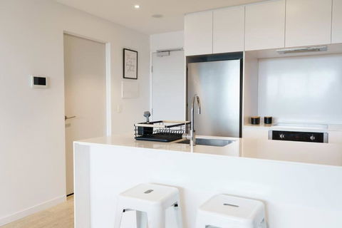 Modern 1 Bed Opposite Racecourse - Nambucca Heads Accommodation 0