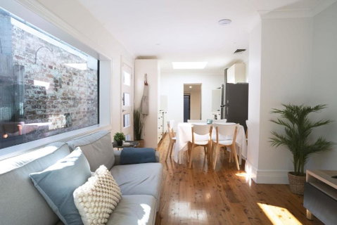 Modern 3 Bed Home In Tempe Near Airport City - Nambucca Heads Accommodation 3