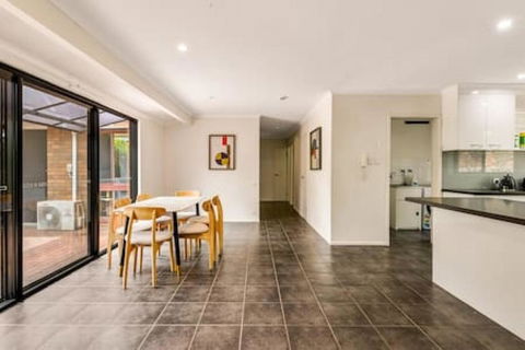 Modern Comfort Retreat 4Bed Cozy Haven W Pool - Nambucca Heads Accommodation 0