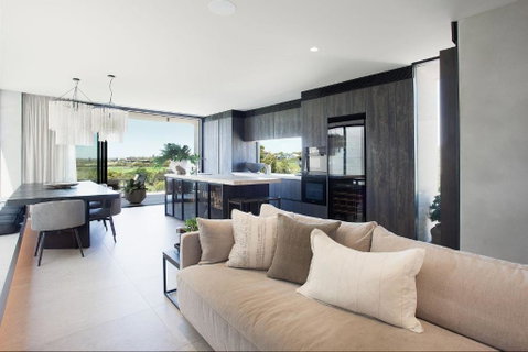Modern Beachside Haven, Malabar Isyd - Nambucca Heads Accommodation 1