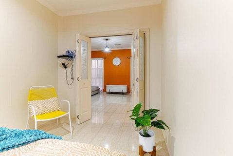 Morden Elegant 4 Bedroom House - Nambucca Heads Accommodation 2
