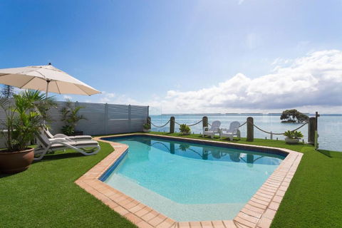 Moreton Bay Beach Lodge - Nambucca Heads Accommodation 0