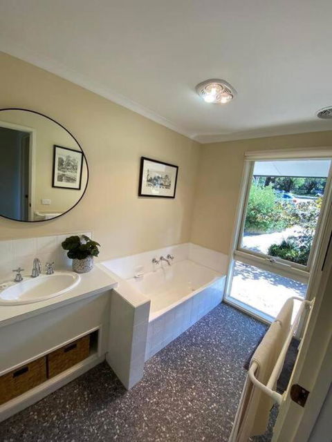 Mount Hope Estate Vineyard - Nambucca Heads Accommodation 2