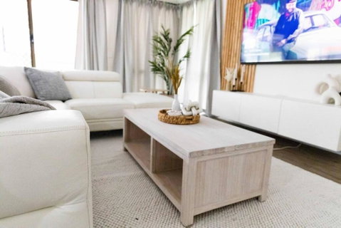 Newly Renovated Home Near Shops, M1, National Forest & Koalas! - Nambucca Heads Accommodation 0