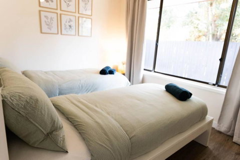 Newly Renovated Home Near Shops, M1, National Forest & Koalas! - Nambucca Heads Accommodation 3