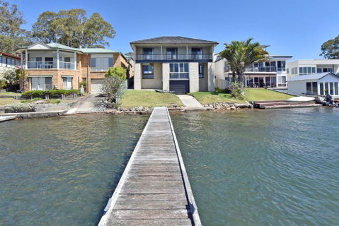 New Property Silverwater Serenity Shores Absolute Waterfront On The Lake - Nambucca Heads Accommodation 0