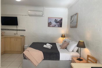 Ocean Shores Motel with Nambucca Heads Accommodation