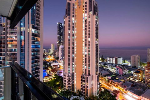 OCEAN VIEW APARTMENTS - Circle On Cavill - Self Contained & Privately Managed - Nambucca Heads Accommodation 1