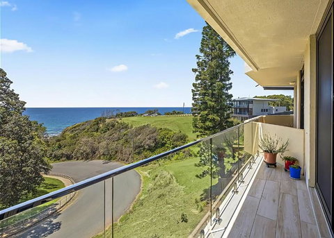Ocean Waves - Nambucca Heads Accommodation 0
