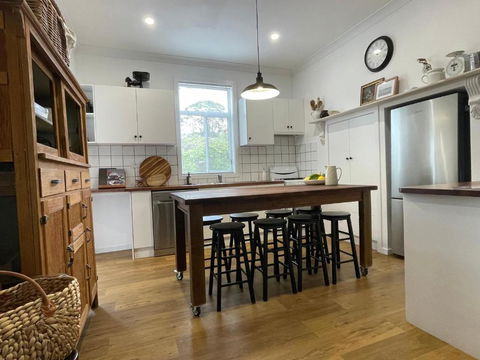 Old Maffra Cottage - Nambucca Heads Accommodation 3