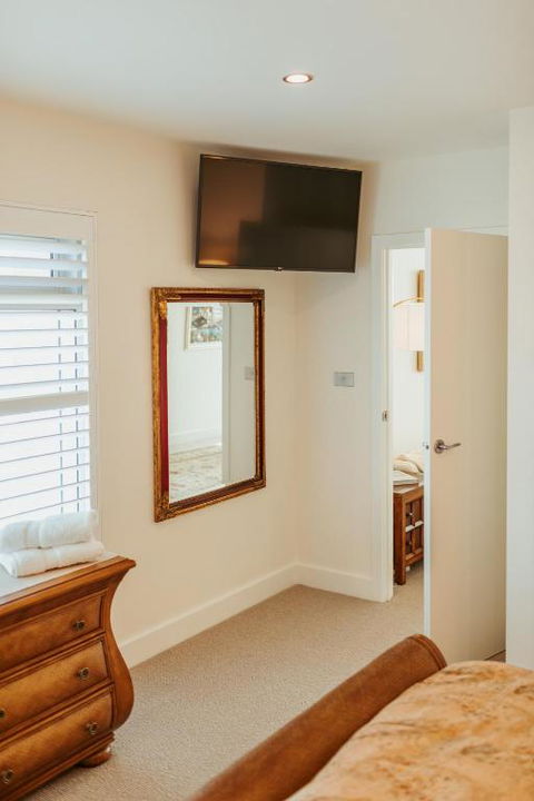 ONE Luxury Apartment - Nambucca Heads Accommodation 3