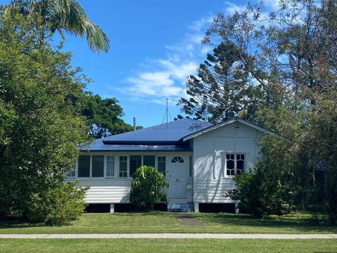 Original Surf Cottage In Heart Of Pottsville Beach - Nambucca Heads Accommodation 0