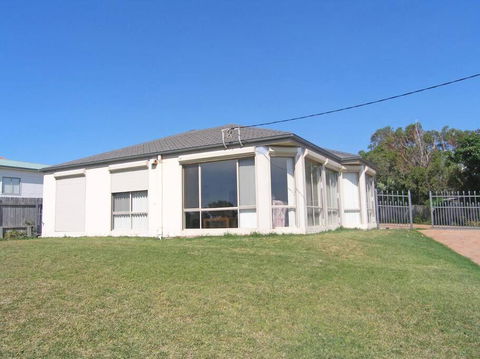 ORSO1O - Water View House - Nambucca Heads Accommodation 0