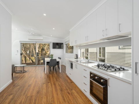 Painters Island Holiday Park - Nambucca Heads Accommodation 2