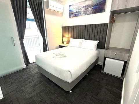 Palace Hotel Proserpine - Nambucca Heads Accommodation 3