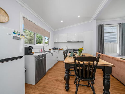 Palm Cottage - Nambucca Heads Accommodation 2