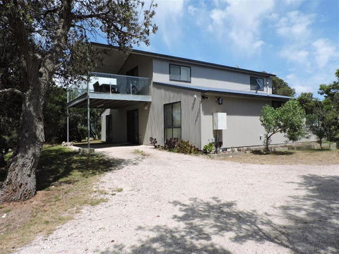 Paradise On The Boulevard - 90 Mile Beach Holiday Home - Nambucca Heads Accommodation 2