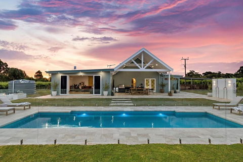 Pethick House - Nambucca Heads Accommodation 2