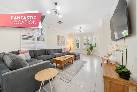 Petal And Bloom - 3BR Family CBD - Nambucca Heads Accommodation 0