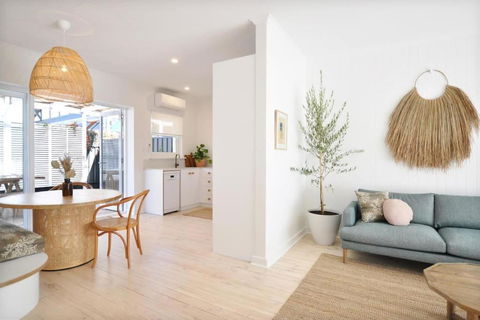 Pine At Arlos Glenelg South - Nambucca Heads Accommodation 3