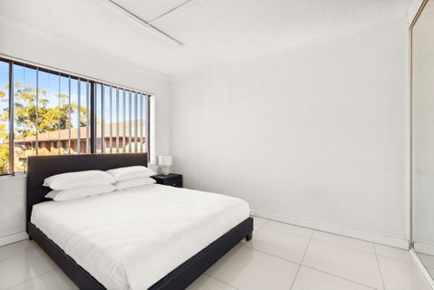 Polished 2-Bed Unit In The Heart Of Parramatta - Nambucca Heads Accommodation 3