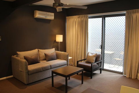 Portman House - Nambucca Heads Accommodation 3