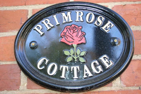 Primrose Cottage - Nambucca Heads Accommodation 0
