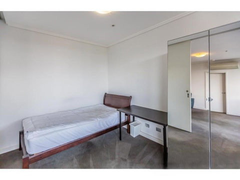 Private Room With Shared Washroom Only In 3bhk Apartment - Nambucca Heads Accommodation 1