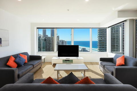 Q Tower Amazing Ocean Views 22nd Level Heated Pools Sleeps 6 - Optimise BNB - Nambucca Heads Accommodation 0