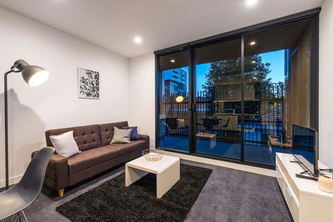 Astrina Box Hill 1 Bed Apartment - Nambucca Heads Accommodation 1