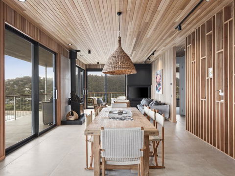 At Wye Eyrie With Arguably The Best Views In Town - Nambucca Heads Accommodation 3