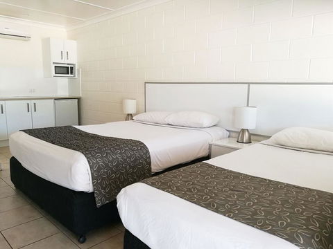 Augathella Motel & Caravan Park - Nambucca Heads Accommodation 0