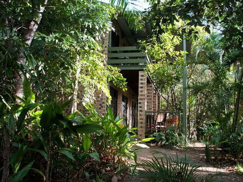 Avalon - Nambucca Heads Accommodation 0
